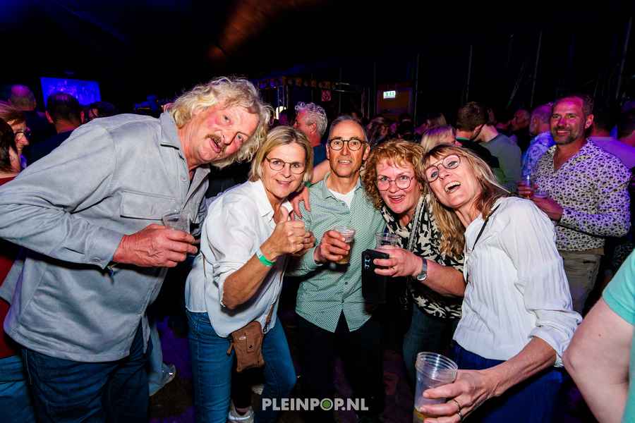 Publiek Bewerkt    (20)